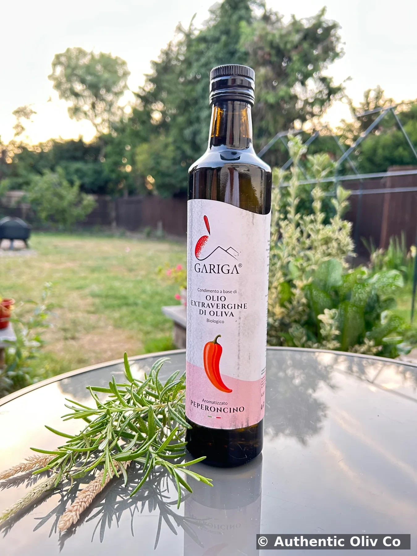 Gariga Peperoncino olive oil — original Authentic Oliv Co photograph