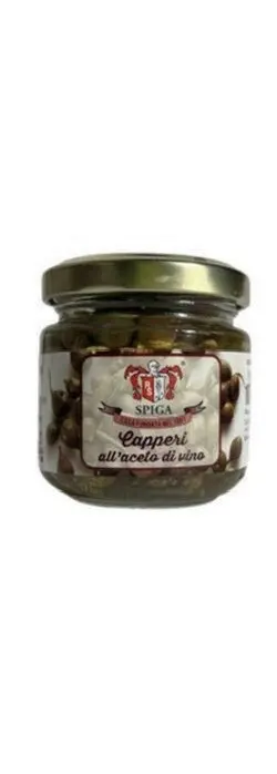 Spiga capers preserved in salt jar